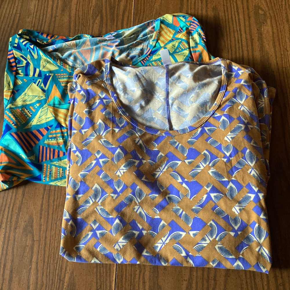 Two Lularoe women’s size 3X tops blue brown orange yellow colors